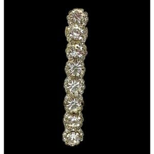 VTG Clear Rhinestone & Silvertone Barrette Bar Style  *Missing One Stone*  4 in